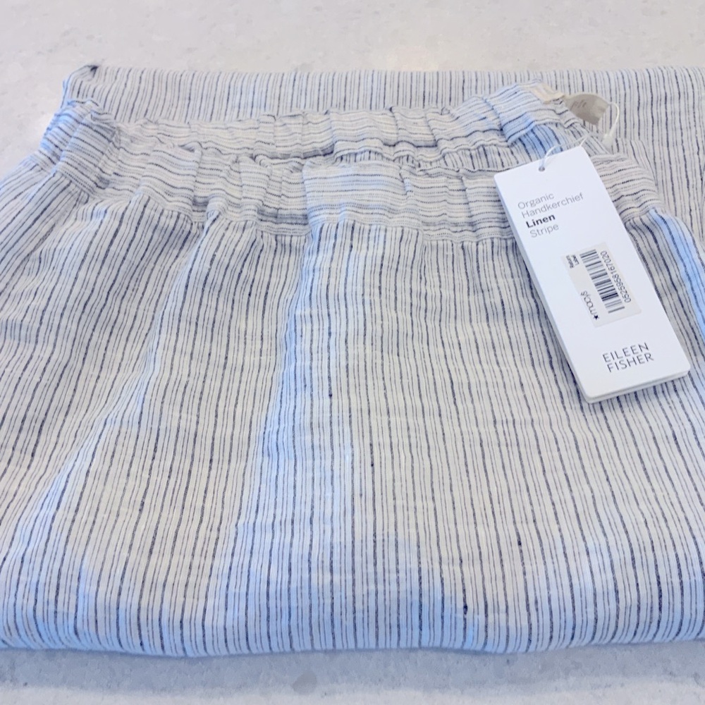 Beautiful light summer linen Eileen fisher